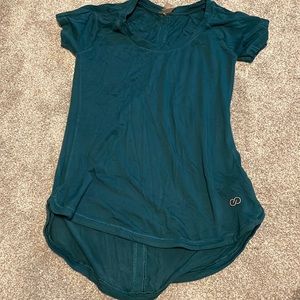 Calia forest green small athletic tshirt.